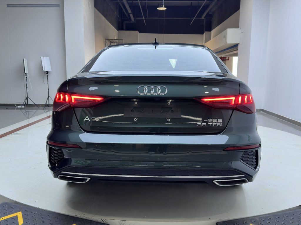 Audi A3 2022 A3L Limousine 35 TFSI Sportline - Huishida Trading