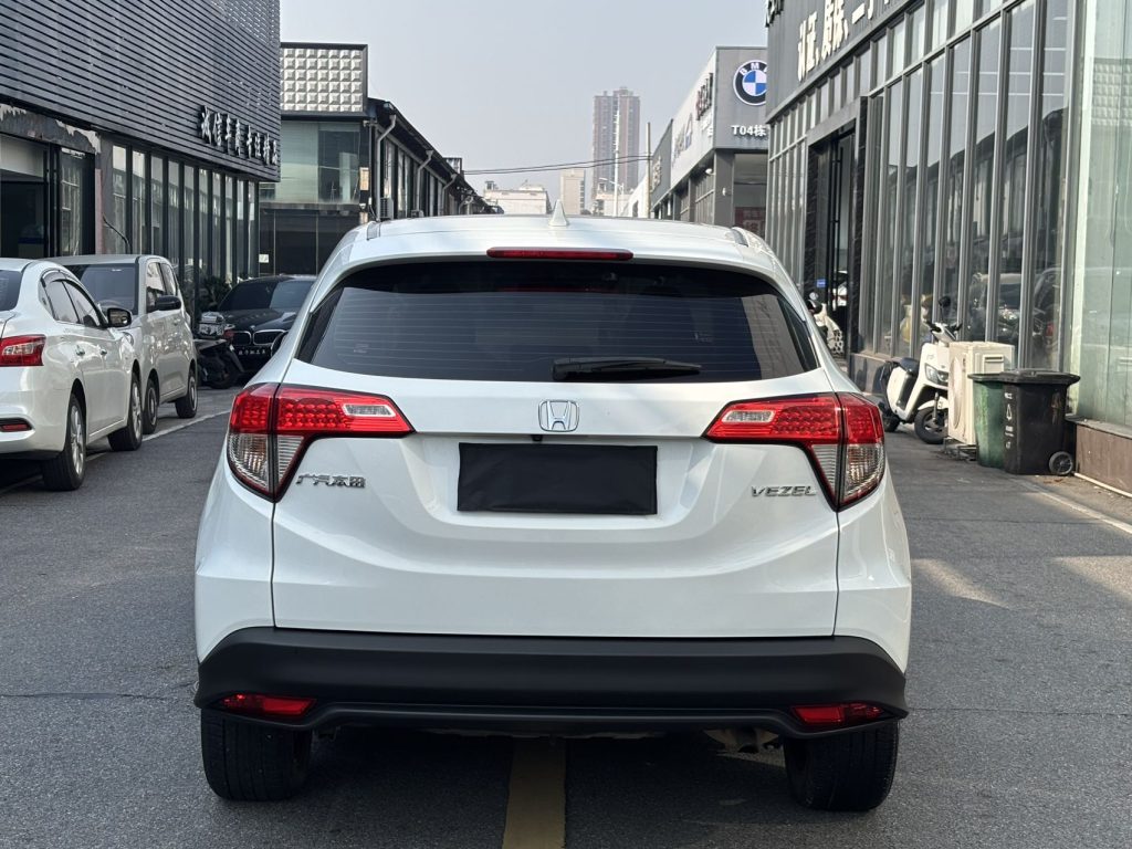 Honda Vezel 2020 1,5 л CVT Pioneer Edition National VI - Huishida Trading