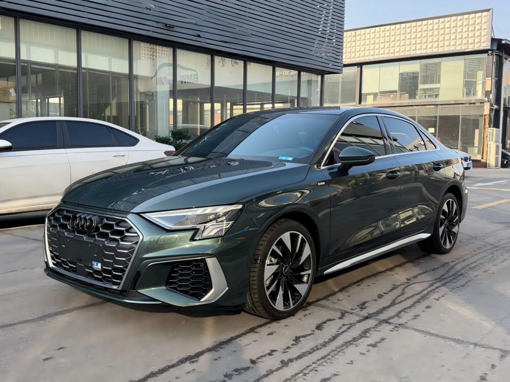 Audi A3 2022 модельного года A3L Limousine 35 TFSI Sportline - Huishida Trading