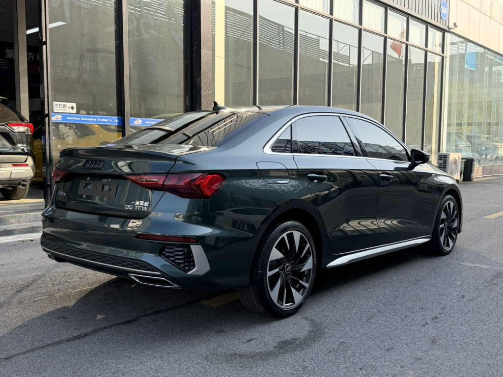 Audi A3 2022 модельного года A3L Limousine 35 TFSI Sportline - Huishida Trading