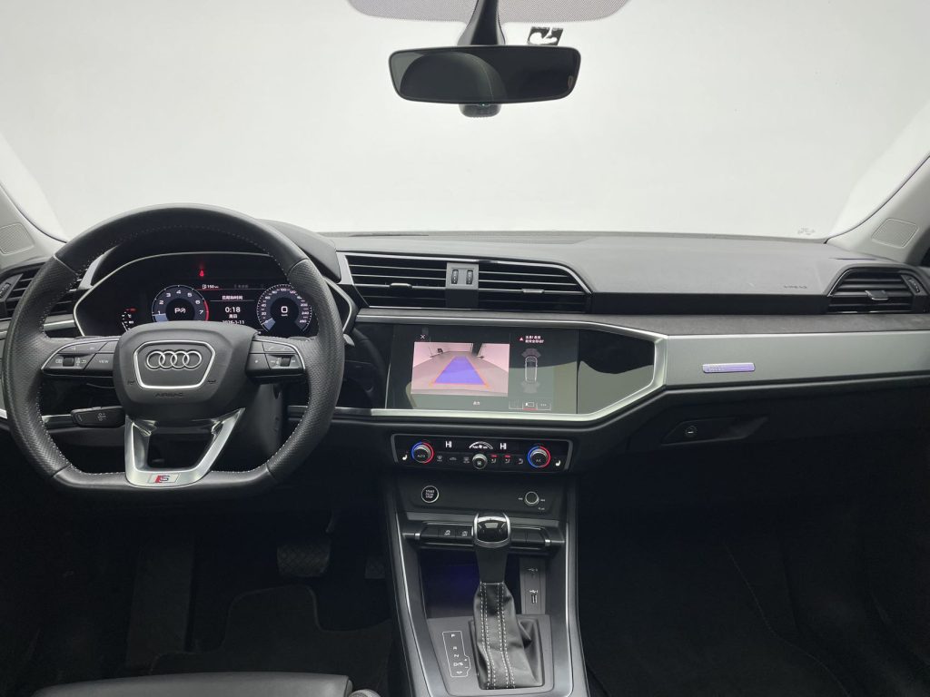 Audi Q3 Sportback 2021 40 TFSI Enjoy Life Edition - Huishida Trading