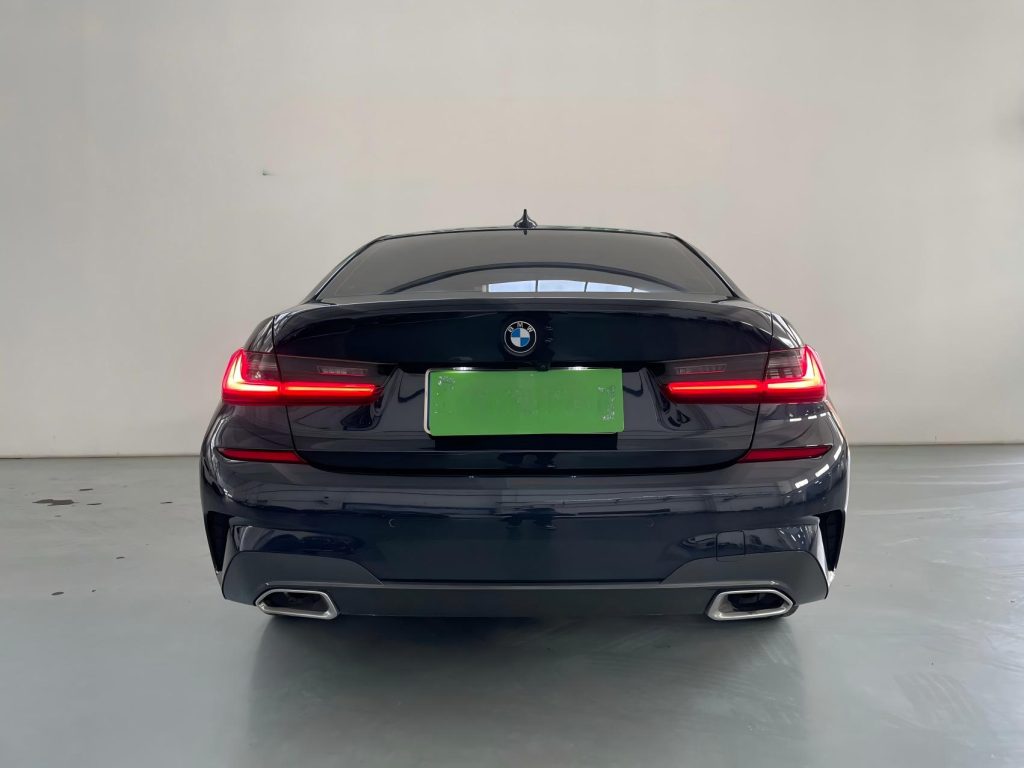 BMW 3 серии 2022 320Li M Sport Package - Huishida Trading