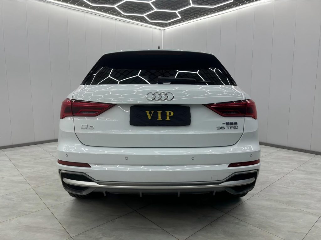 Audi Q3 2022 года 35 TFSI Sportline - Huishida Trading
