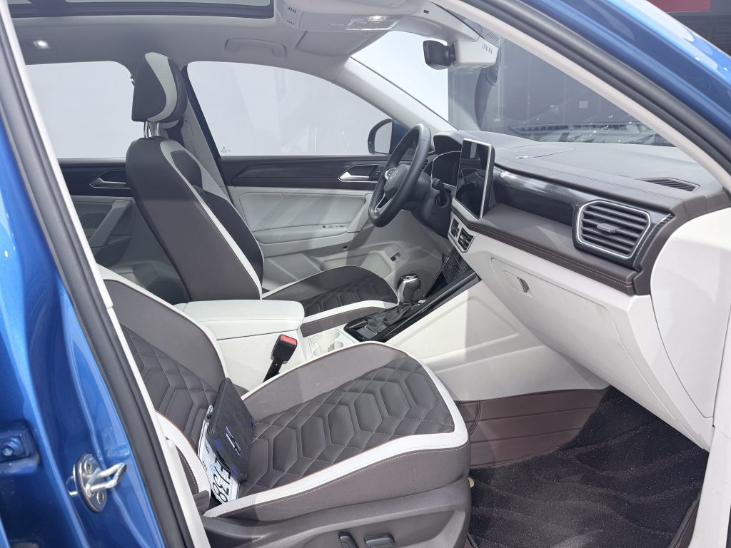 TAYRON 2023 280TSI 2WD Luxury PLUS Advanced Edition - Huishida Trading