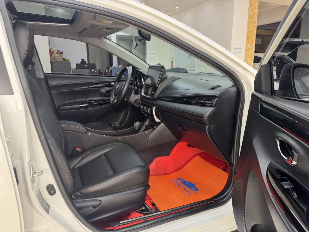 Toyota YARiS L Yaris 2022 Yaris X 1.5L CVT Premium Edition - Huishida Trading