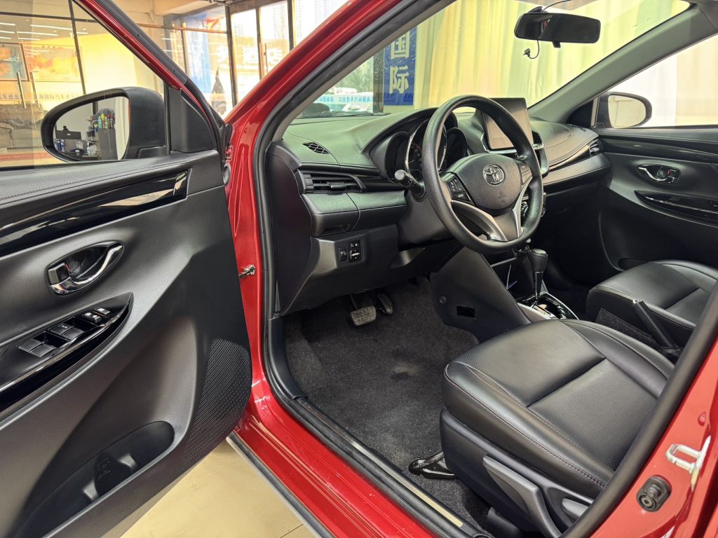 Toyota YARiS L Yaris 2022 Yaris X 1.5L CVT Premium Edition - Huishida Trading