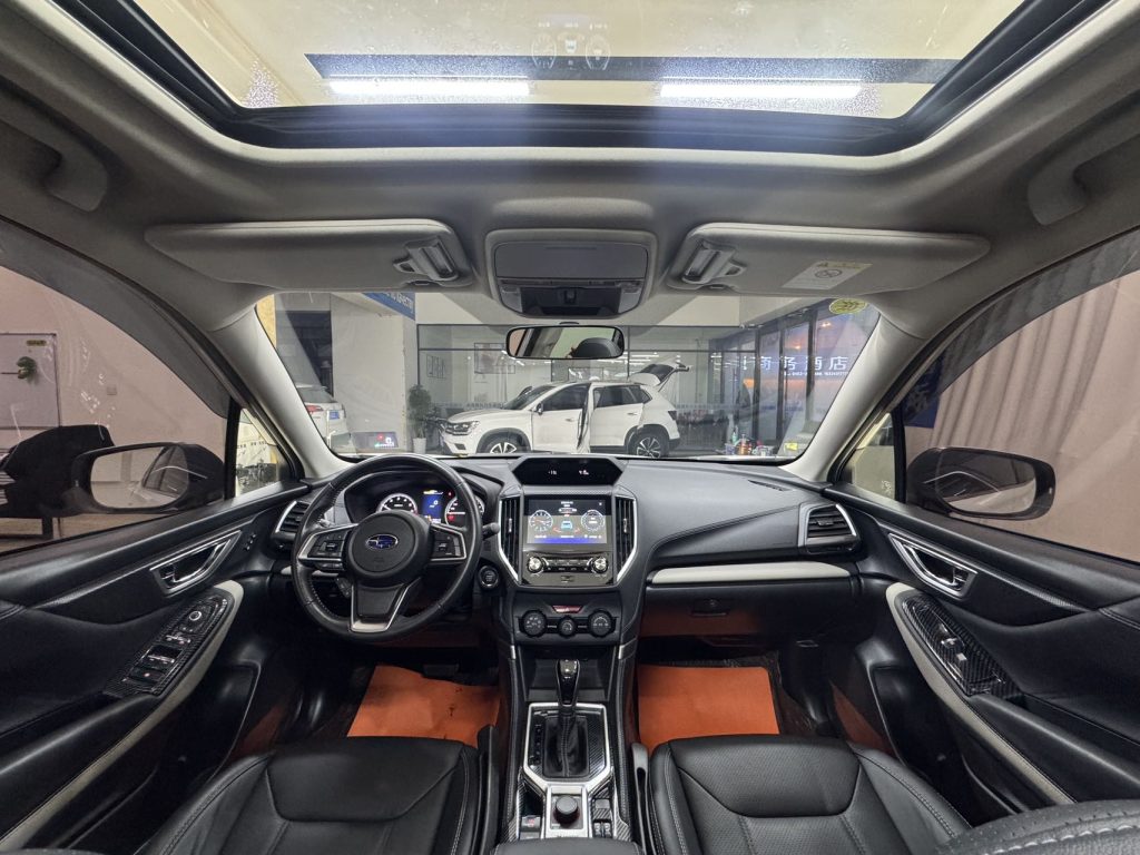 Subaru Forester 2022 2.0i AWD Luxury Edition - Huishida Trading