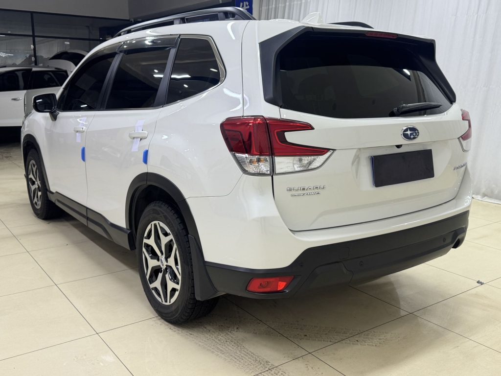 Subaru Forester 2022 2.0i AWD Luxury Edition - Huishida Trading