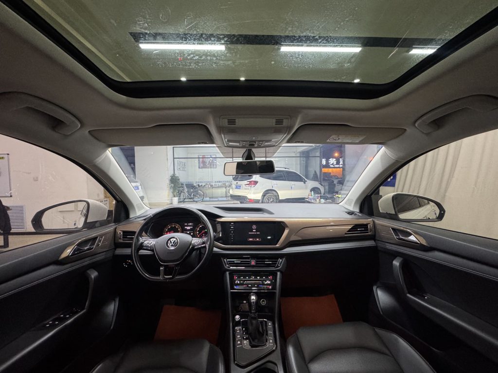Volkswagen Tharu 2021 280TSI Передний привод Luxury Edition PLUS - Huishida Trading