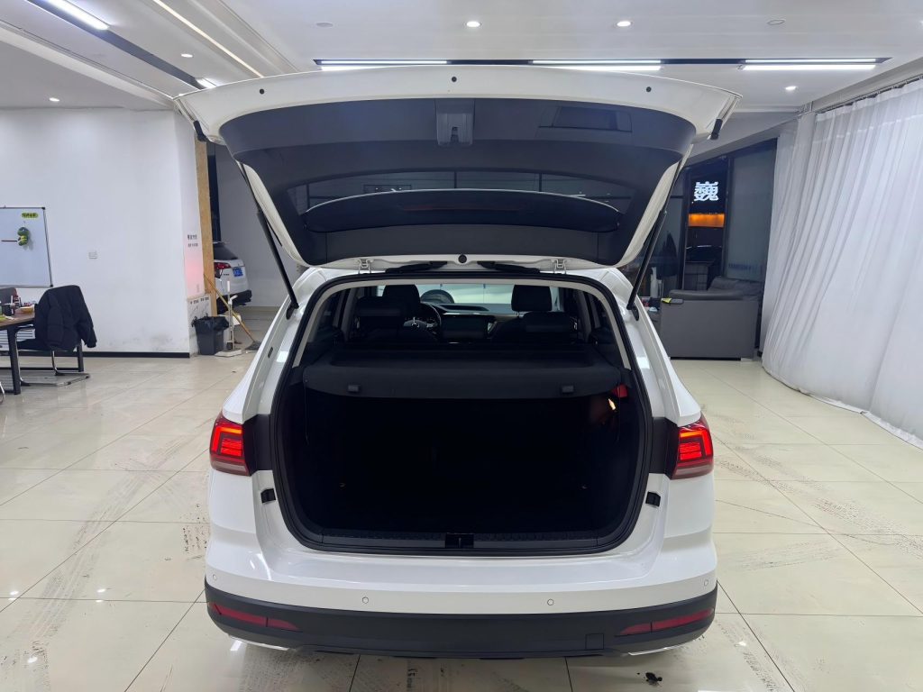 Volkswagen Tharu 2021 280TSI Передний привод Luxury Edition PLUS - Huishida Trading