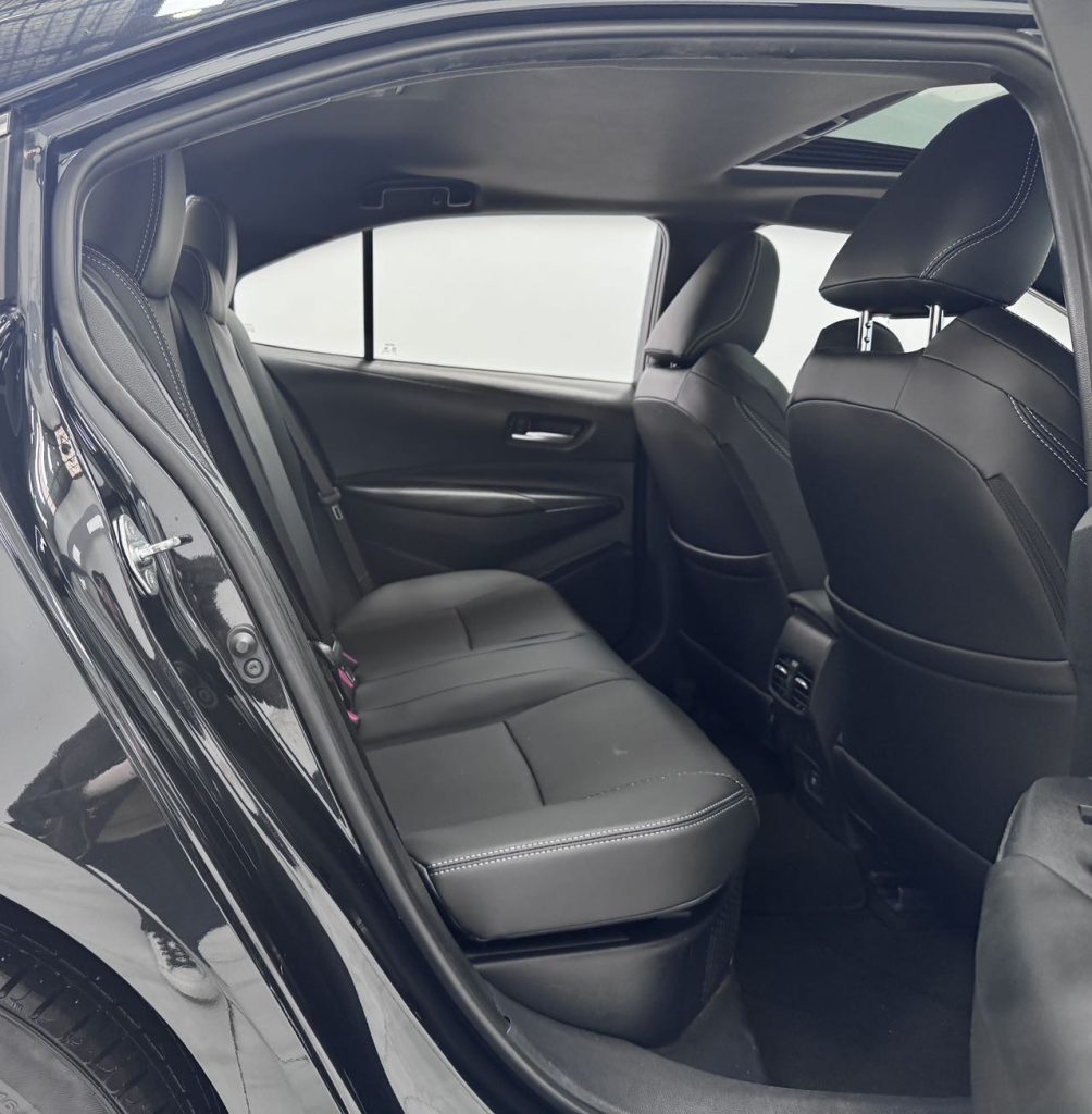 Toyota Levin 2021 Модель Levin Dual-Hybrid 1.8H E-CVT Luxury Edition - Huishida Trading