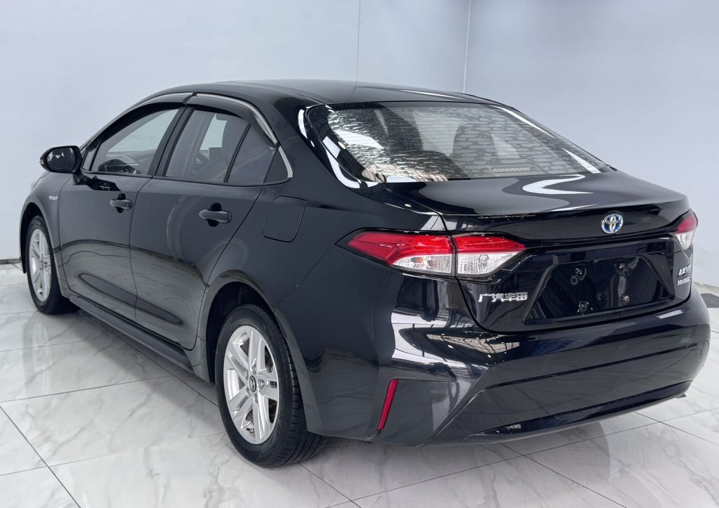 Toyota Levin 2021 Модель Levin Dual-Hybrid 1.8H E-CVT Luxury Edition - Huishida Trading