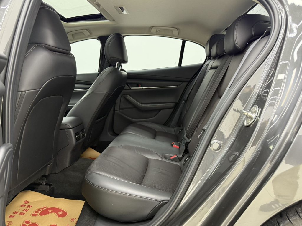 Mazda3 Axela 2021 1,5 л, автоматическая коробка передач, версия Quality Edition - Huishida Trading