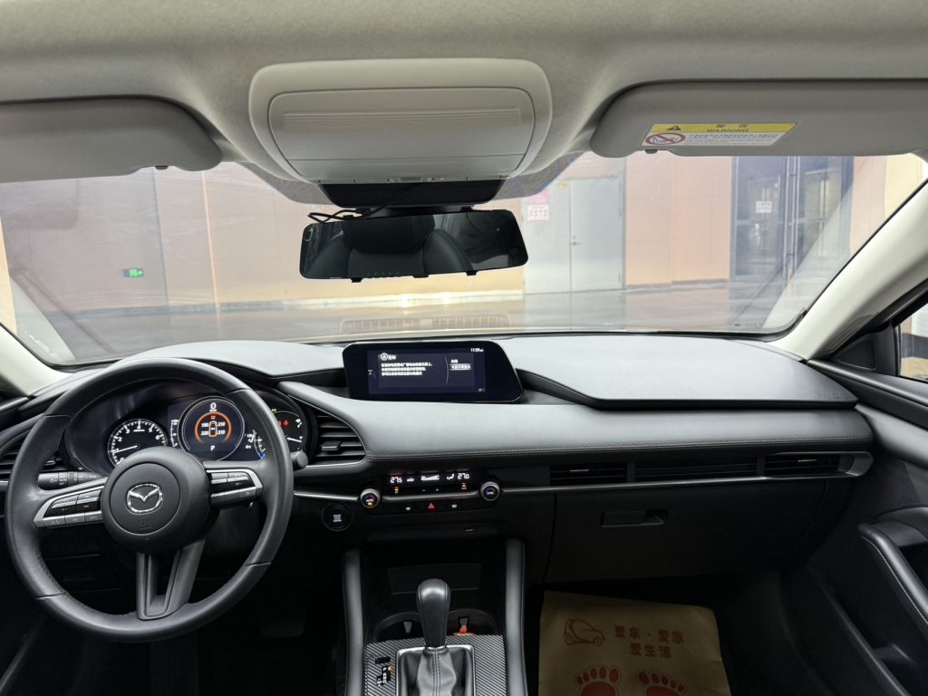 Mazda3 Axela 2021 1,5 л, автоматическая коробка передач, версия Quality Edition - Huishida Trading