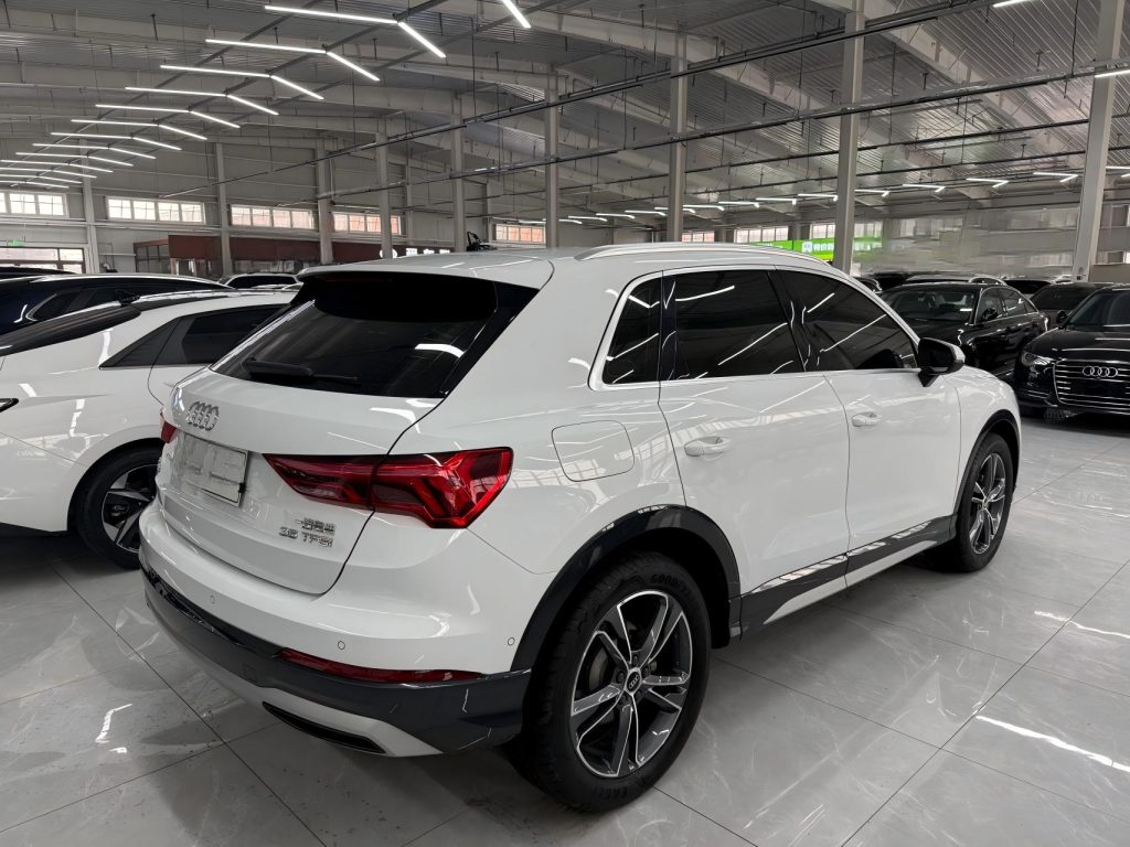 Audi Q3 2022 35 TFSI Style Plus - Huishida Trading