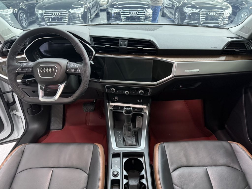 Audi Q3 2022 35 TFSI Style Plus - Huishida Trading