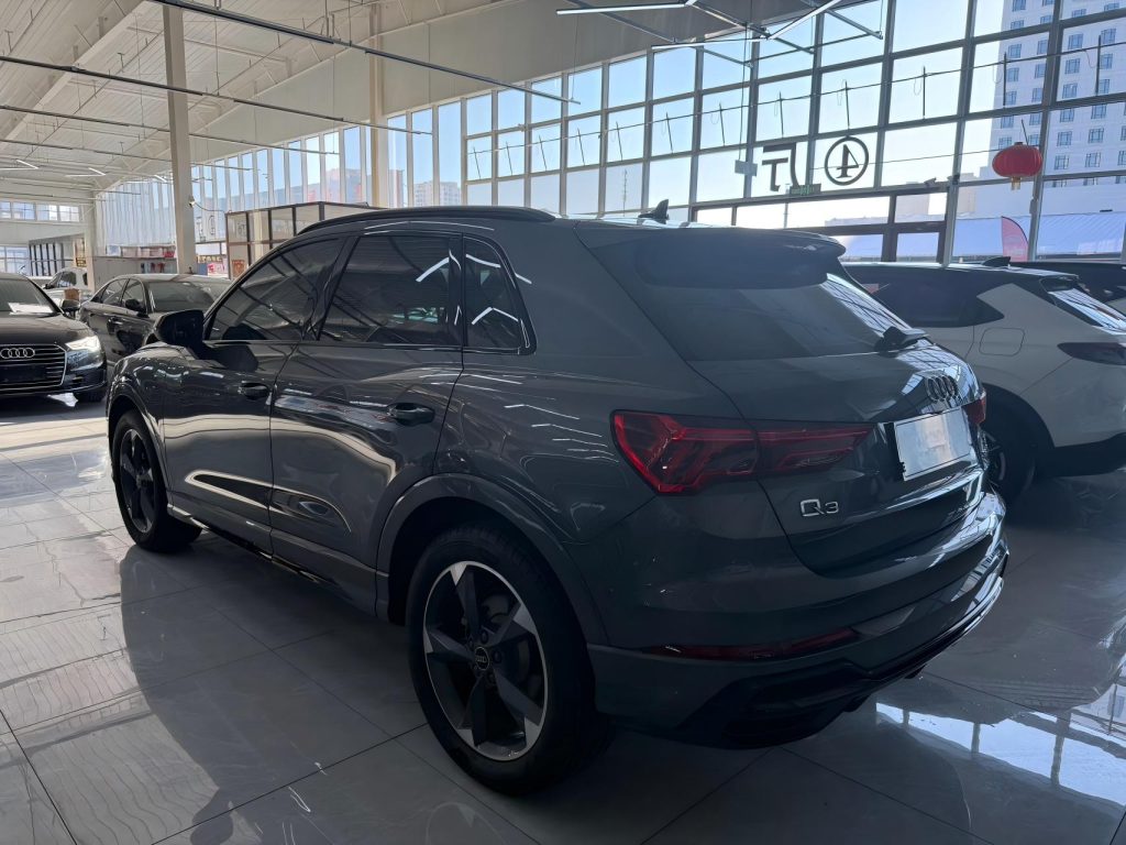 Audi Q3 2021 35 TFSI Enjoy Life Edition - Huishida Trading