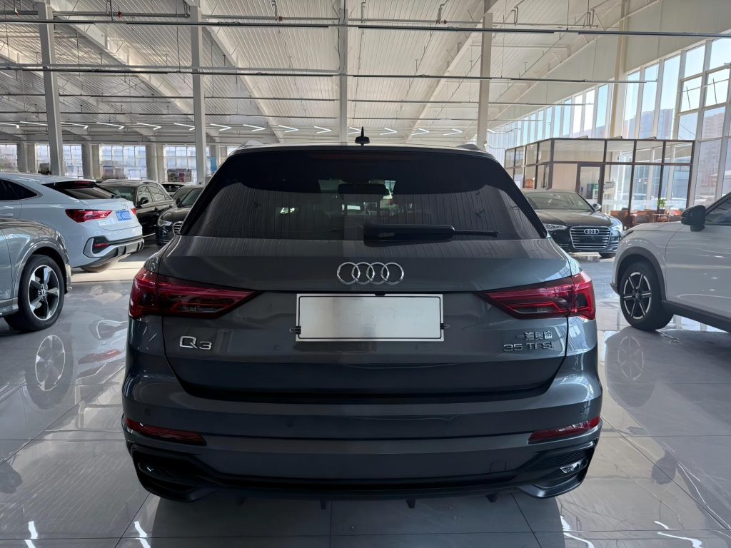 Audi Q3 2021 35 TFSI Enjoy Life Edition - Huishida Trading