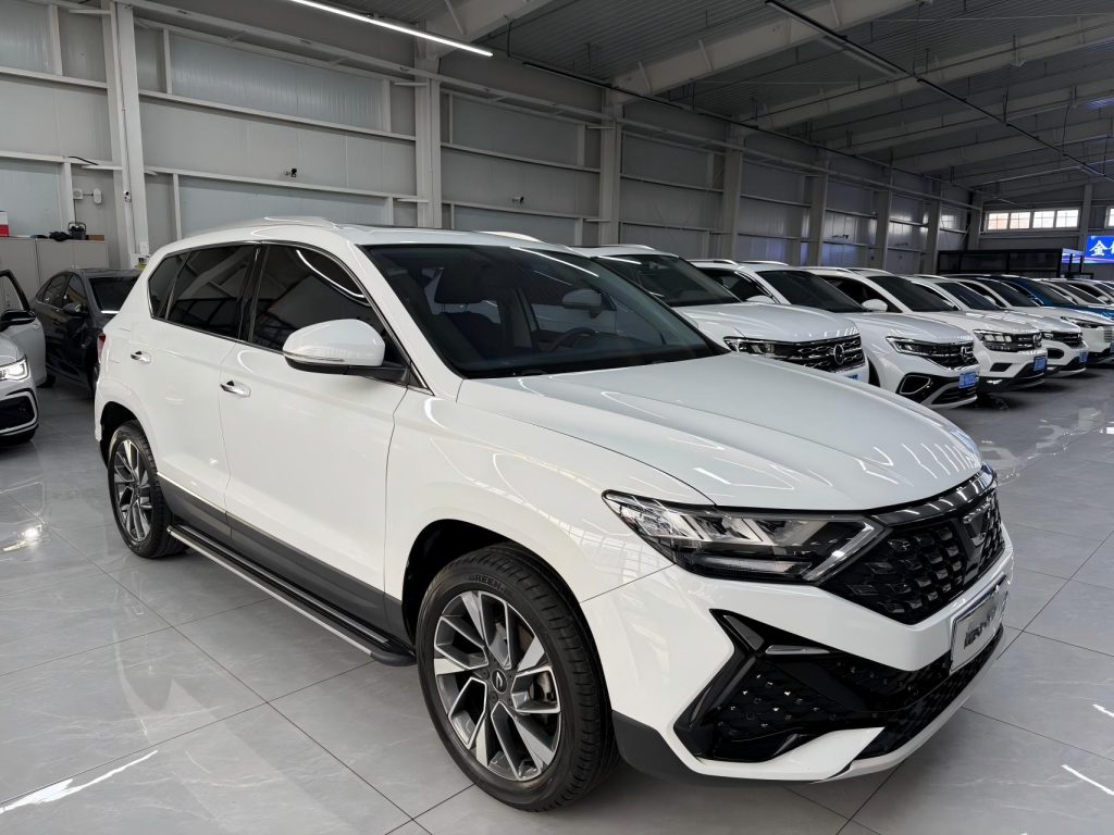 Jetta VS5 2022 Модель 280TSI Автоматическая коробка передач High-Gloss Glory Edition - Huishida Trading