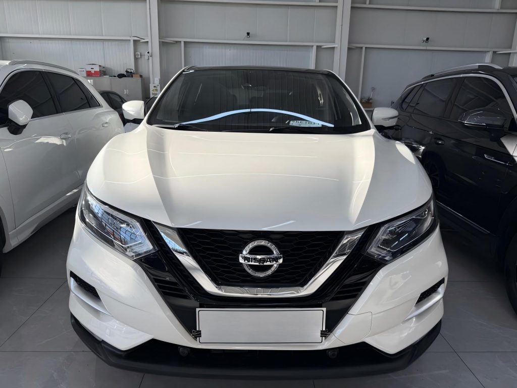 Nissan Qashqai 2021 2.0 CVT XV Premium Luxury Edition с автоматической коробкой передач - Huishida Trading