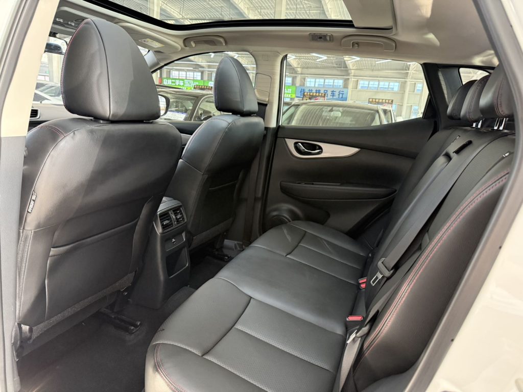 Nissan Qashqai 2021 2.0 CVT XV Premium Luxury Edition с автоматической коробкой передач - Huishida Trading