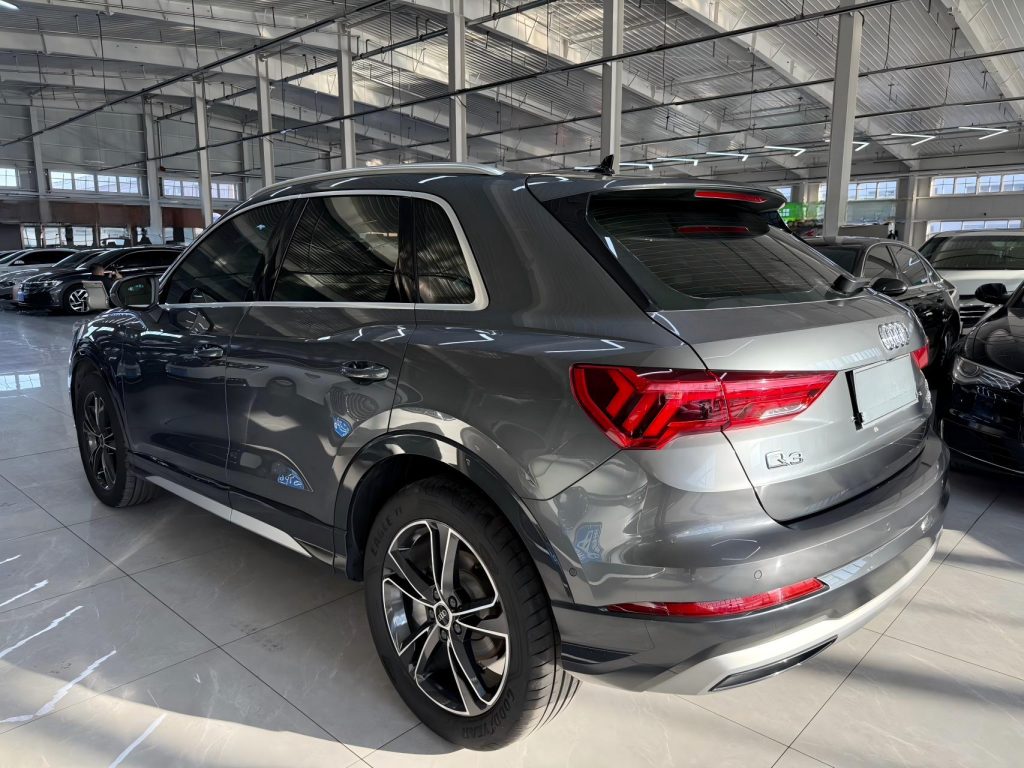 Audi 2021 Q3 1.4TFSI 35TFSI Sportline Automatic - Huishida Trading