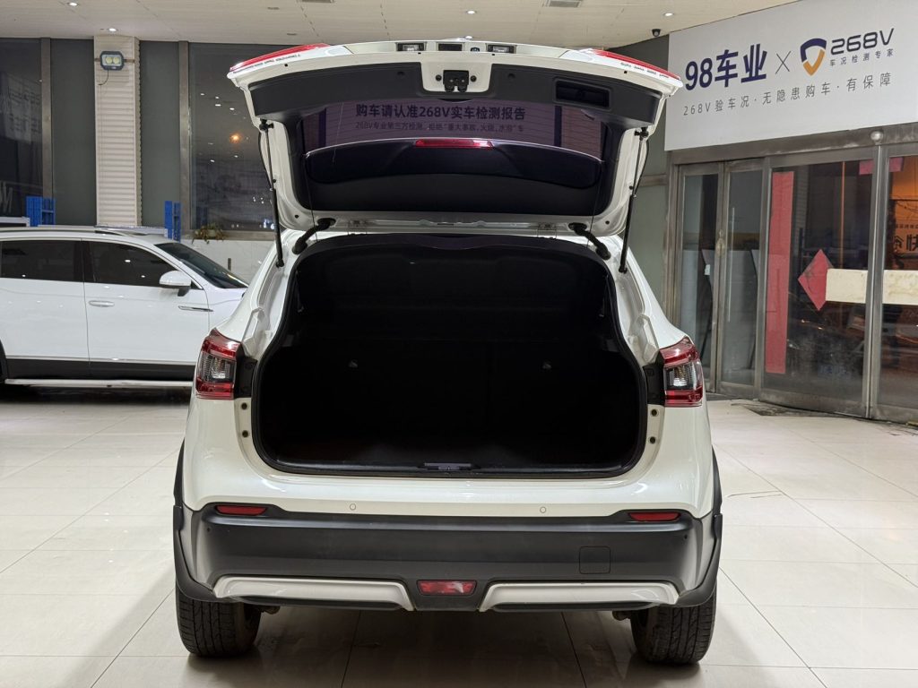 Nissan Qashqai 2022 Модель 2.0L CVT XV Premium Luxury Edition - Huishida Trading