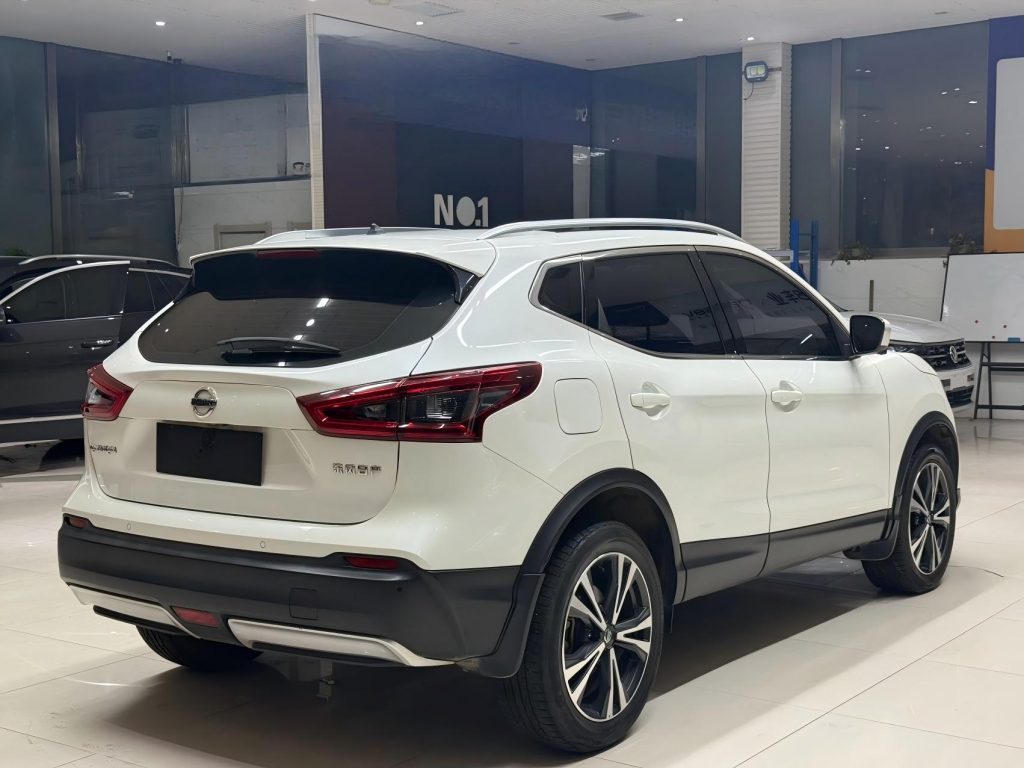 Nissan Qashqai 2022 Модель 2.0L CVT XV Premium Luxury Edition - Huishida Trading