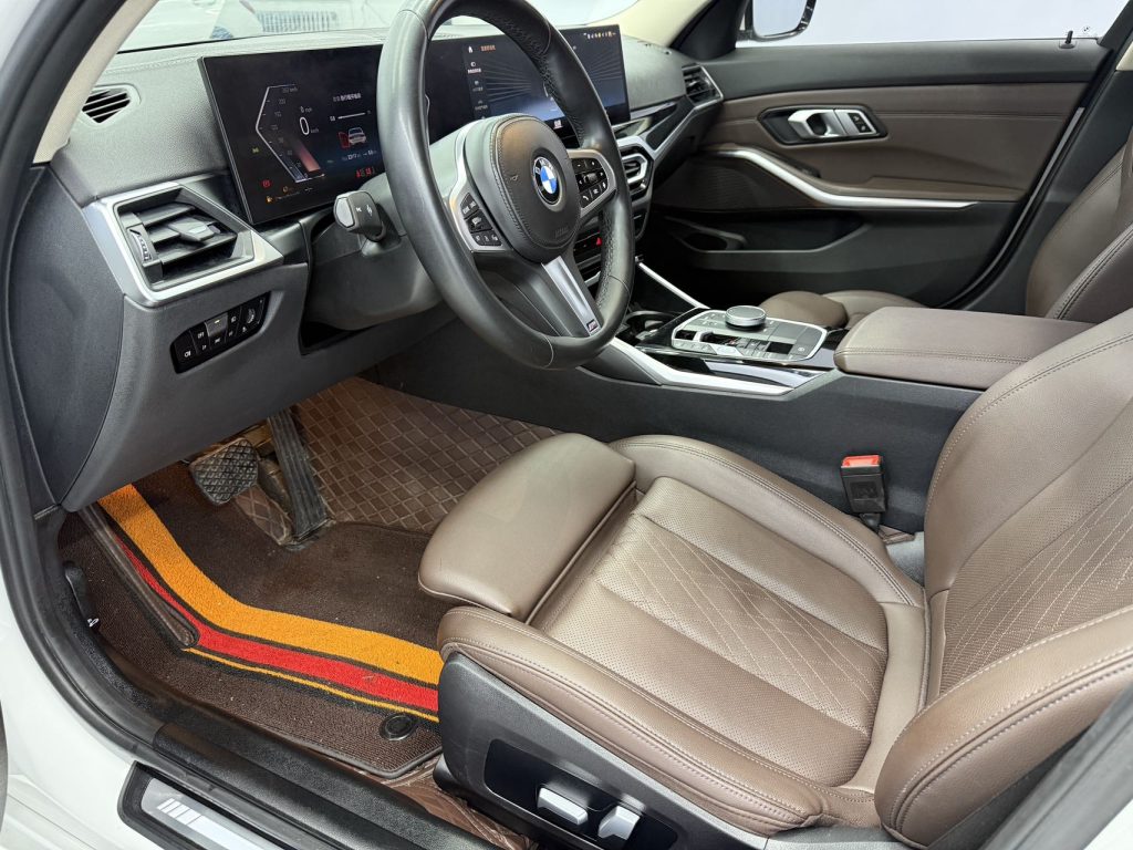 BMW 3 Series 2023 320Li M Sport Package - Huishida Trading