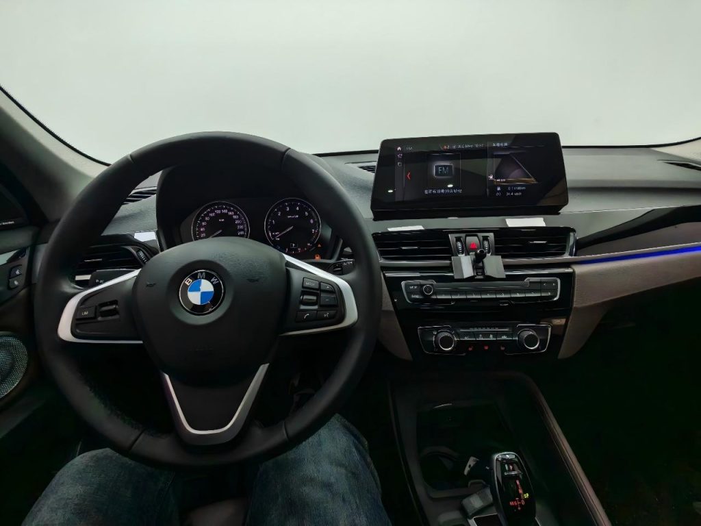 BMW X1 2022 sDrive20Li Fashion Edition - Huishida Trading