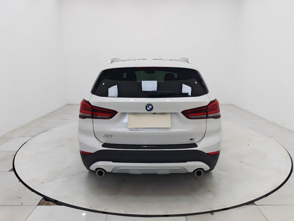 BMW X1 2022 sDrive20Li Fashion Edition - Huishida Trading