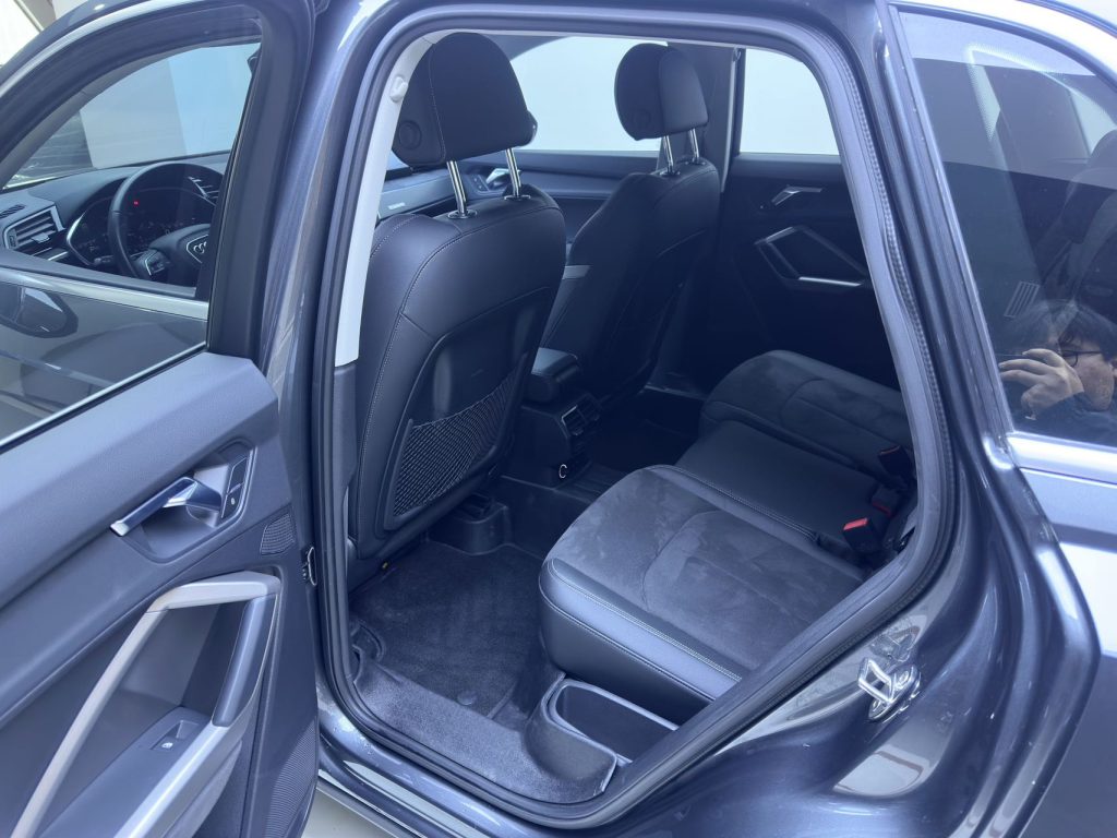 Audi Q3 2022 35 TFSI Sportline National VI - Huishida Trading