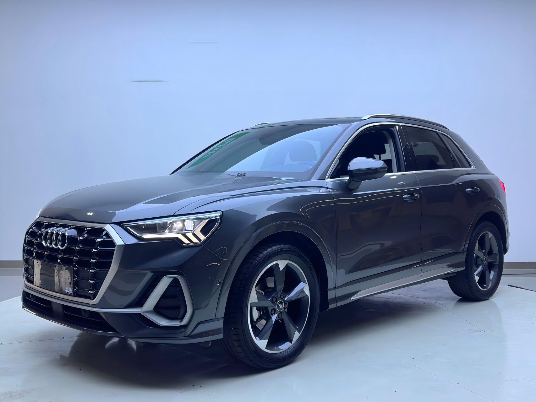 Audi Q3  2022 35 TFSI Sportline National VI