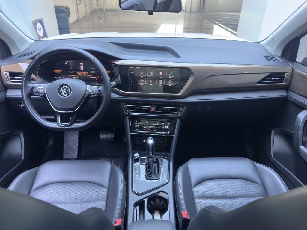 Volkswagen Tharu 2022 280TSI Передний привод Luxury Edition - Huishida Trading