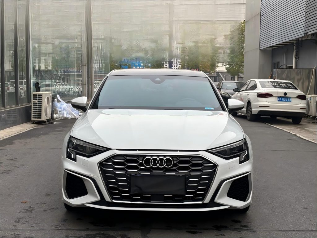 Audi A3 2022 A3L Limousine 35 TFSI Sportline - Huishida Trading