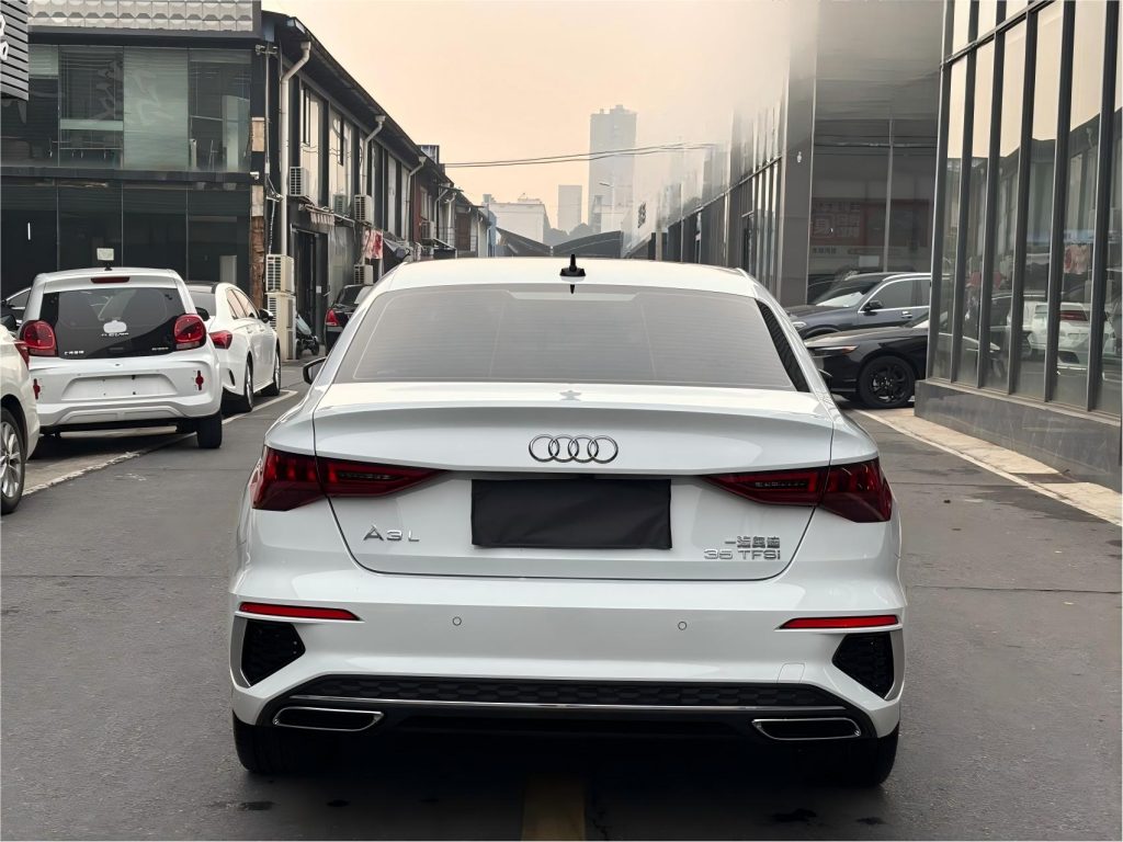 Audi A3 2022 A3L Limousine 35 TFSI Sportline - Huishida Trading