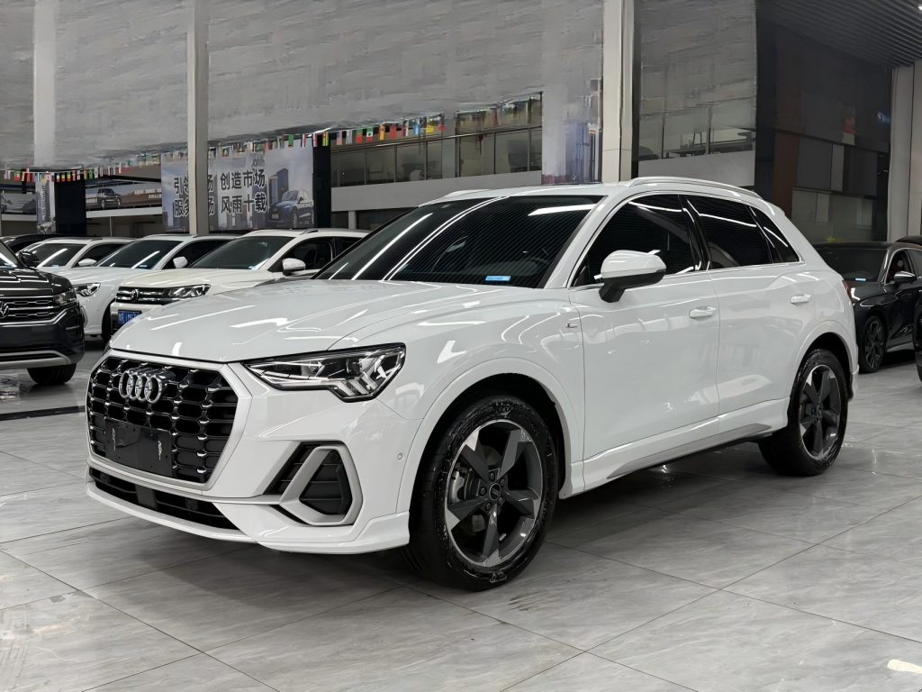 Audi Q3 2022 35 TFSI Sportline National VI - Huishida Trading