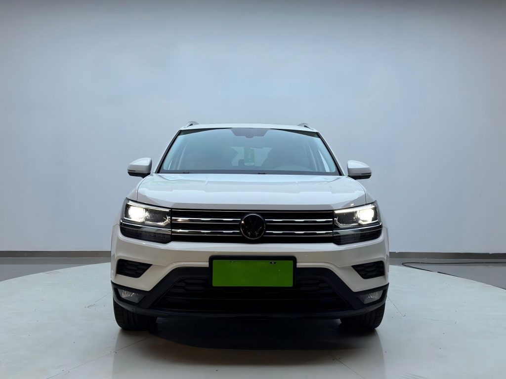 Volkswagen Tharu 2022 года 280TSI Передний привод Luxury Edition - Huishida Trading