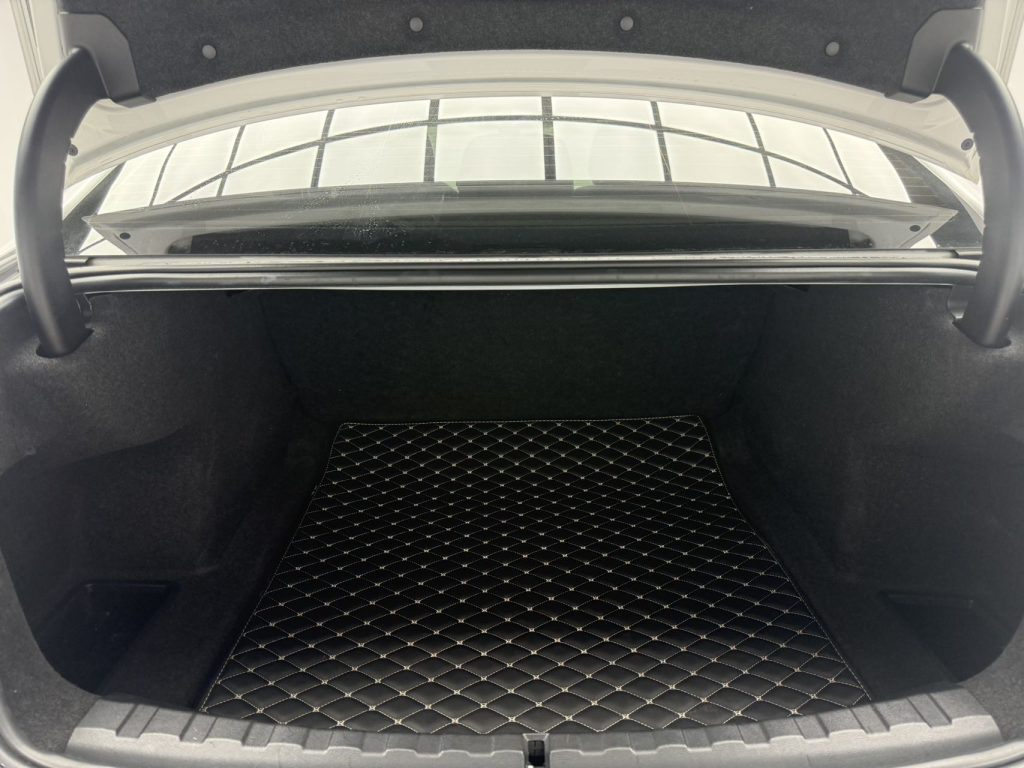 BMW 3 Series 2021 Facelift 320Li M Sport Package - Huishida Trading