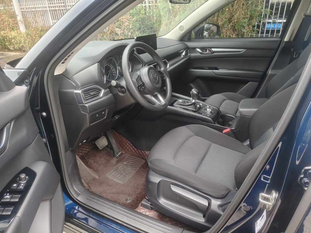 Mazda CX-5 2024 Модель 2.0L Автоматическая коробка передач 2WD Комфорт-версия - Huishida Trading