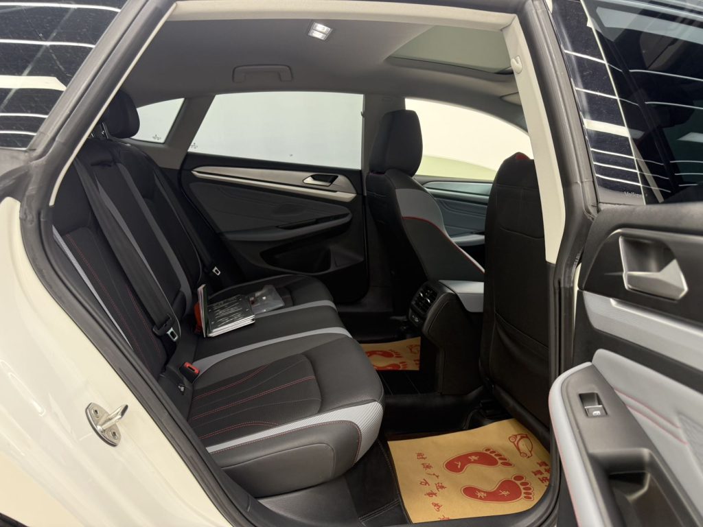 2023 Volkswagen LAMANDO L 280TSI Cool Edition - Huishida Trading