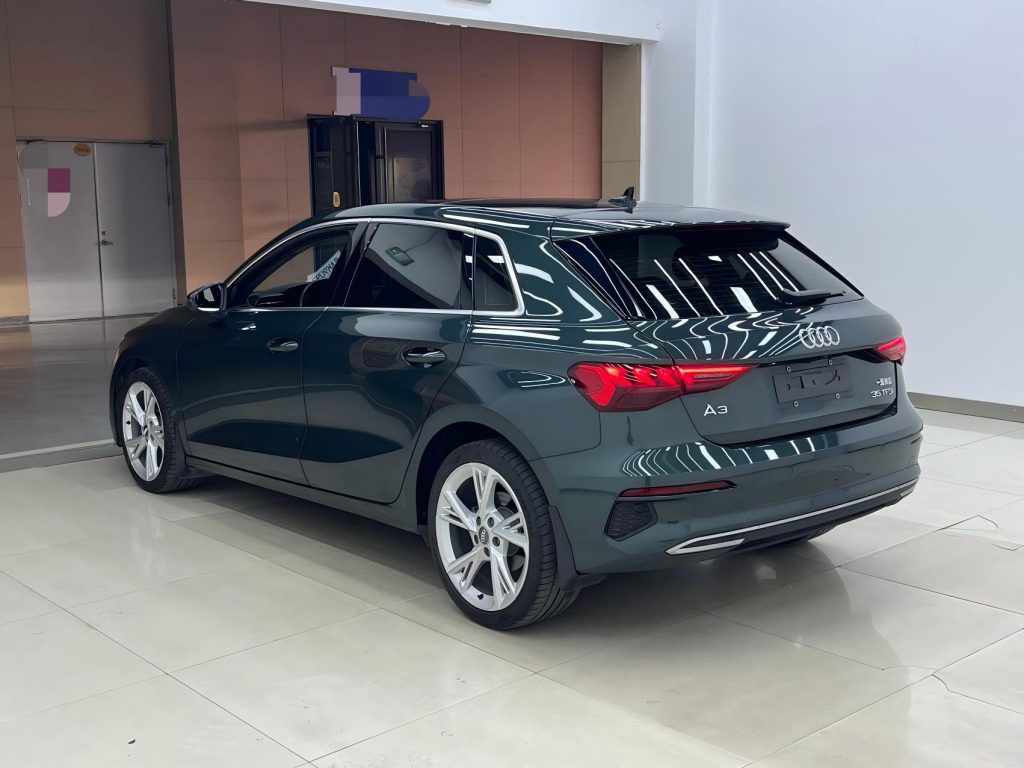 Audi A3 2021 Sportback 35 TFSI Elegance Edition - Huishida Trading
