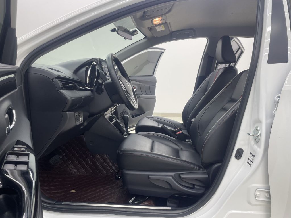 Toyota YARiS L 2022 Yaris X 1.5L CVT Luxury PLUS Edition - Huishida Trading