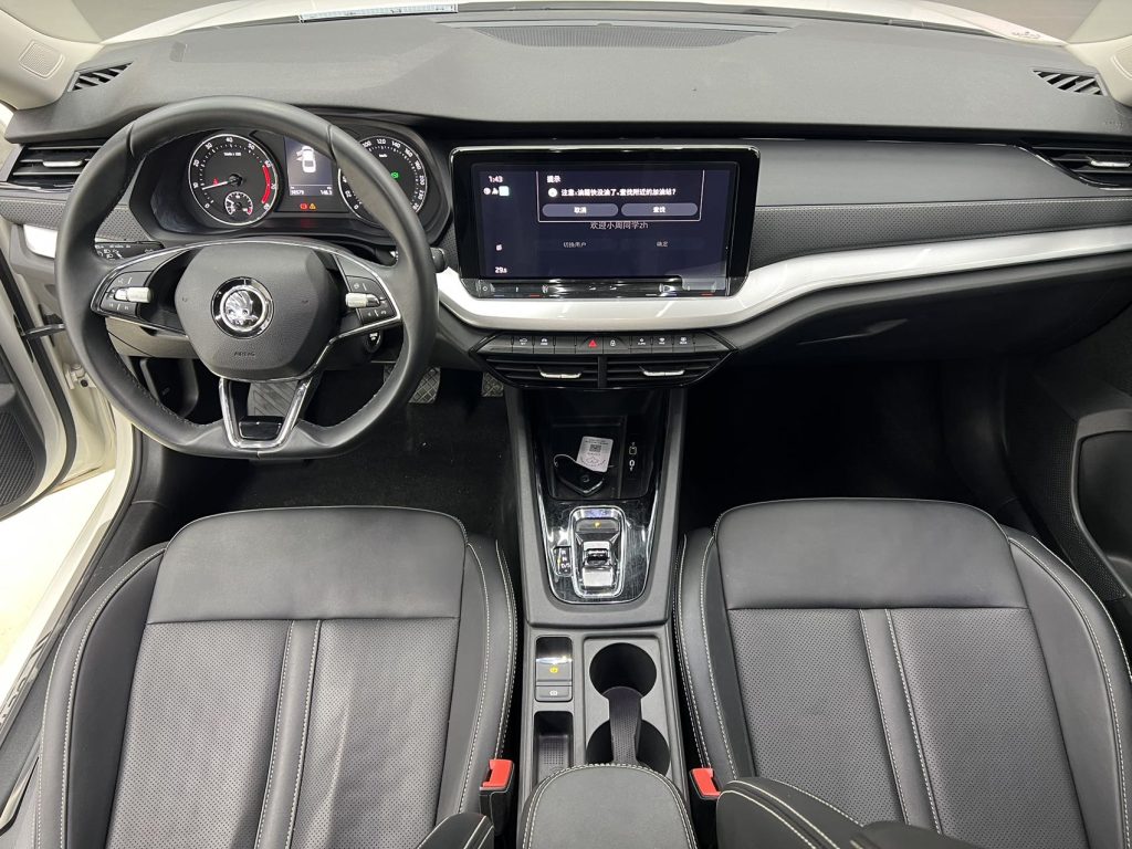 Škoda Octavia 2022 Модель PRO TSI280 Premium Edition - Huishida Trading