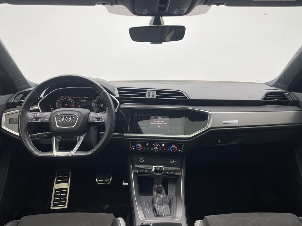 Audi Q3 Sportback quattro 2022 45 TFSI Style Edition - Huishida Trading