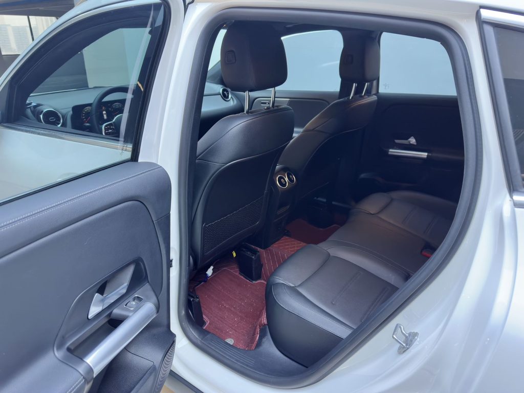 Mercedes-Benz GLA 2022 Модель GLA 180 - Huishida Trading