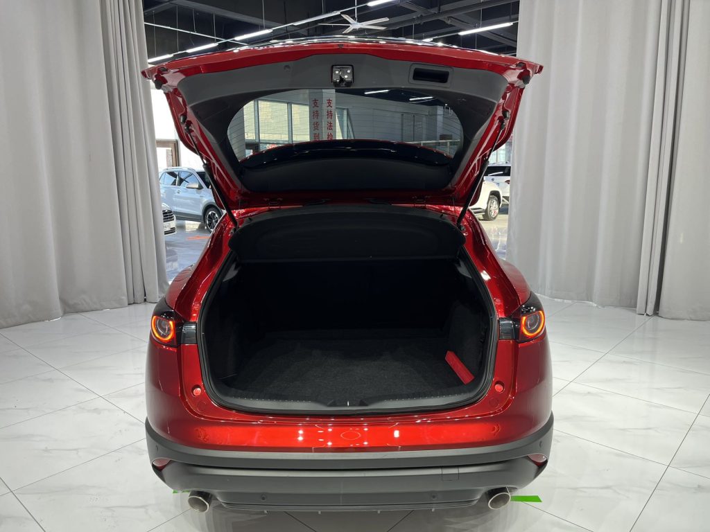 Mazda CX-4 2021 Модель 2.0L Автоматическая коробка передач 2WD Skyactiv-Explorer Edition - Huishida Trading