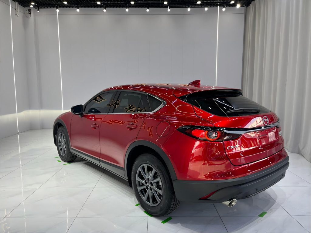 Mazda CX-4 2021 Модель 2.0L Автоматическая коробка передач 2WD Skyactiv-Explorer Edition - Huishida Trading