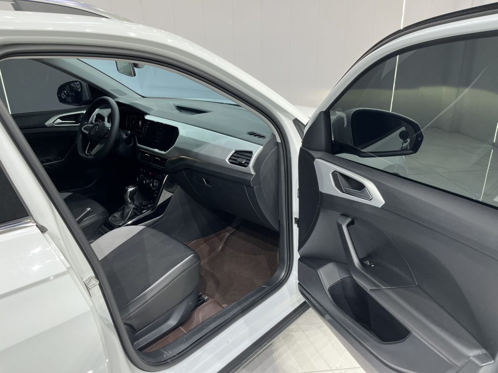 Volkswagen TACQUA 2021 1,5 л Automatic Connect Edition - Huishida Trading