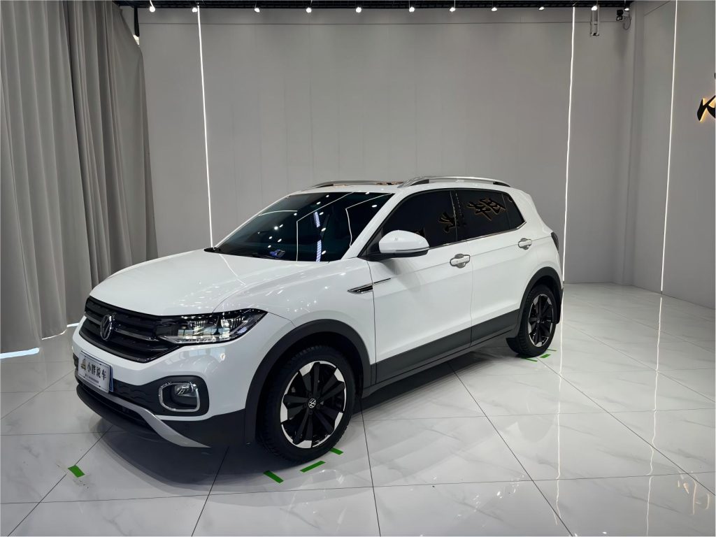 Volkswagen TACQUA 2021 1,5 л Automatic Connect Edition - Huishida Trading